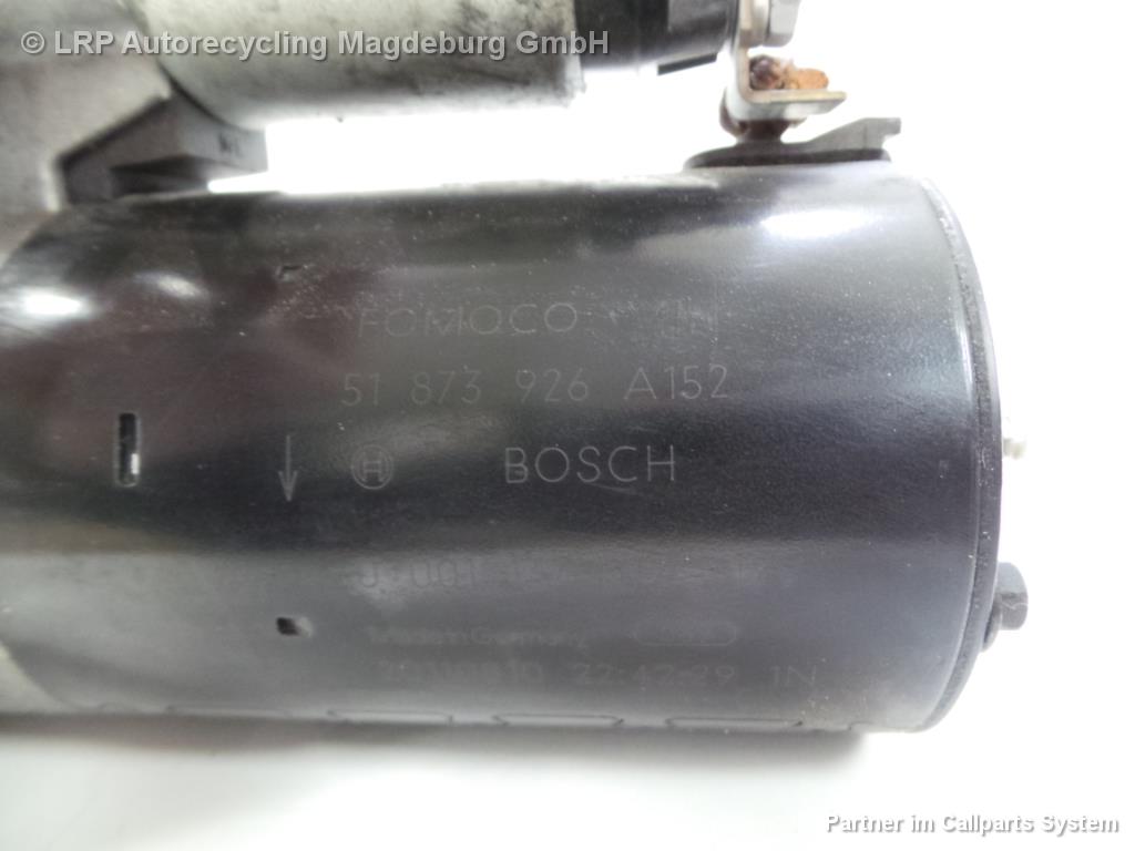 Ford KA RU8 Bj.2011 Anlasser Starter Schaltgetriebe 51873926 Bosch 0001137012