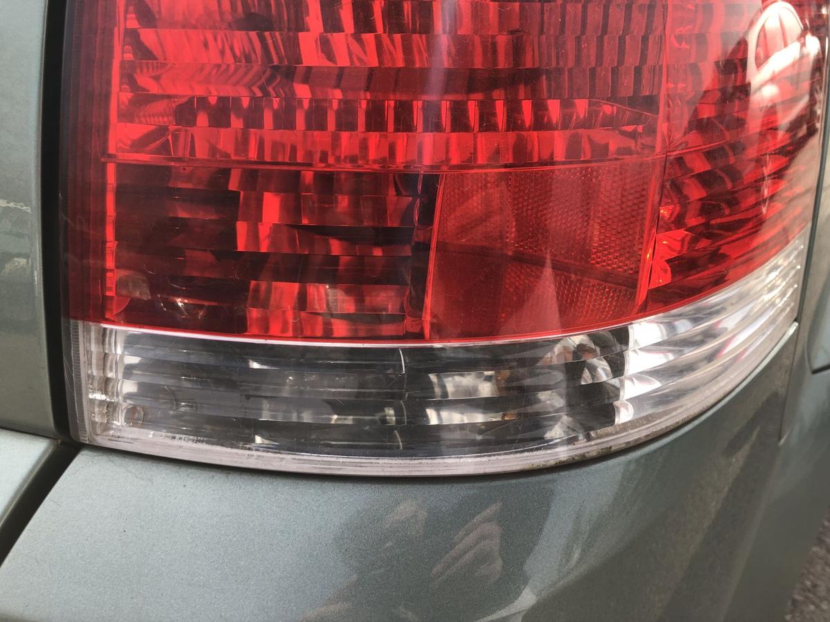 Opel Signum F48 R&uuml;ckleuchte rechts R&uuml;cklicht Heckleuchte Schlusslicht