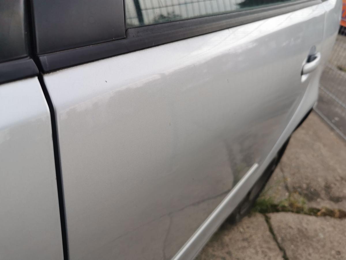 VW Polo 9N1 Tür Autotür Rohbautür Fondtür hinten links LA7W Reflexsilber met