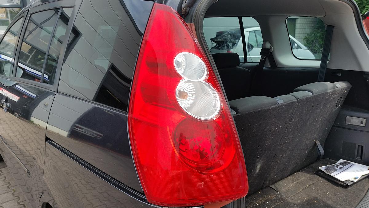 Mazda 5 vor Facelift orig Rückleuchte links Heckleuchte Schlussleuchte Bj 05