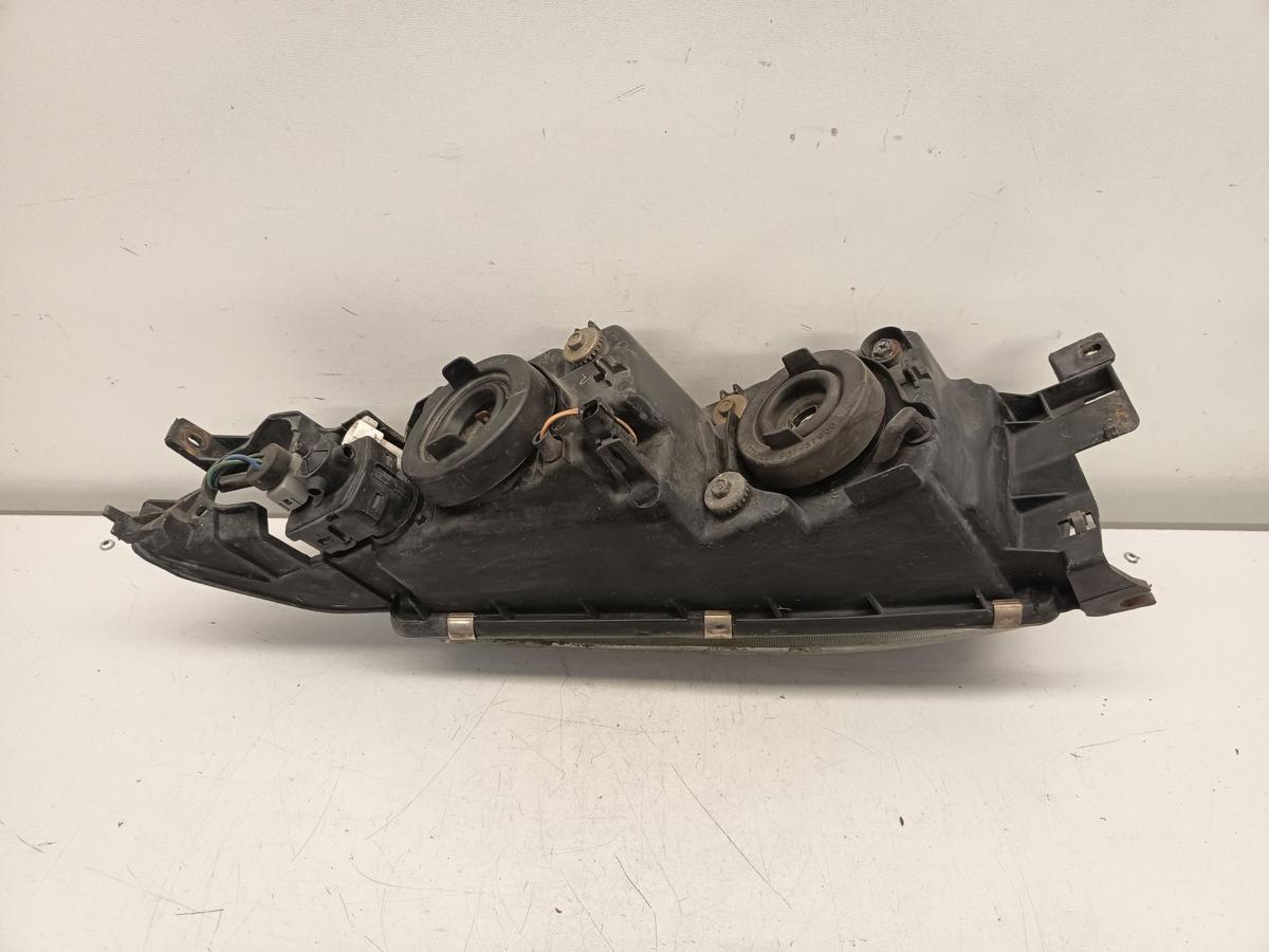 Mitsubishi Galant EA0 original Scheinwerfer links Halogen Baujahr 2002