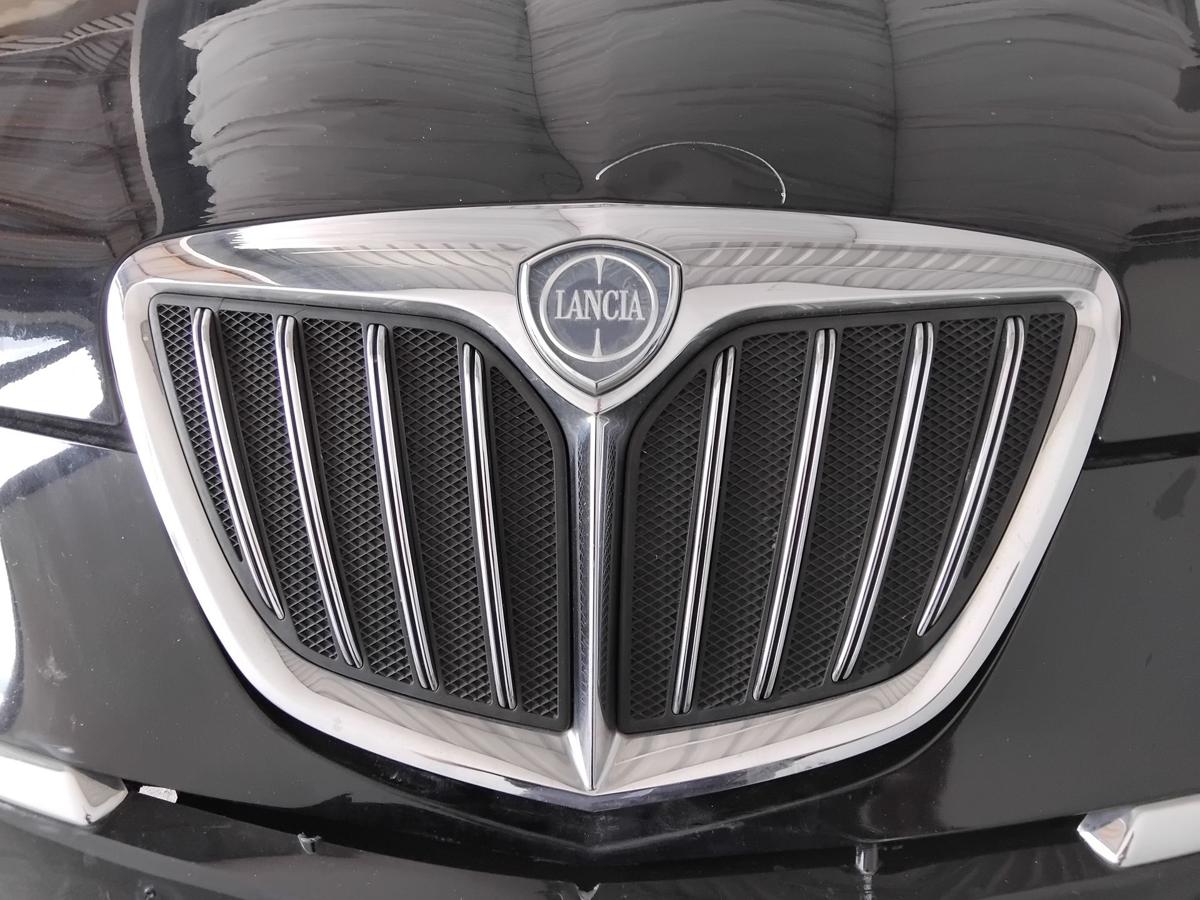 Lancia Musa Facelift Motorhaube Deckel vorn BJ2009 schwarzmetallic 601 nero masaccio