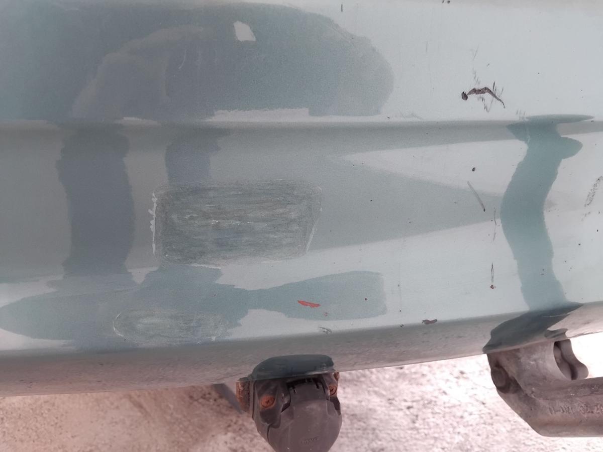 Mazda 323 F BJ Flie&szlig;heck orig Sto&szlig;f&auml;nger Sto&szlig;stange hinten BJ2001 23G orient green pearl