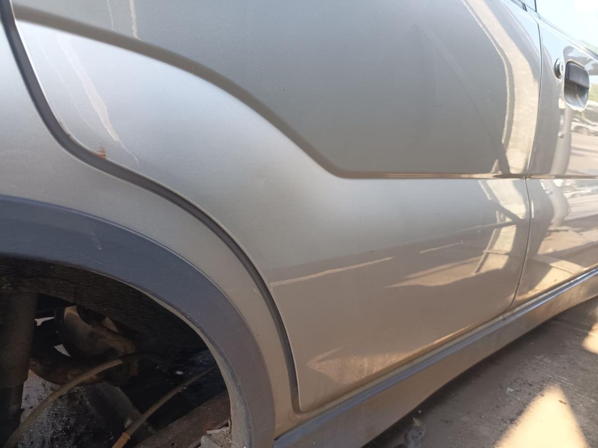 Suzuki Ignis II X45 orig Tür hinten rechts mit Anbauteilen ZCC Silky Silver met