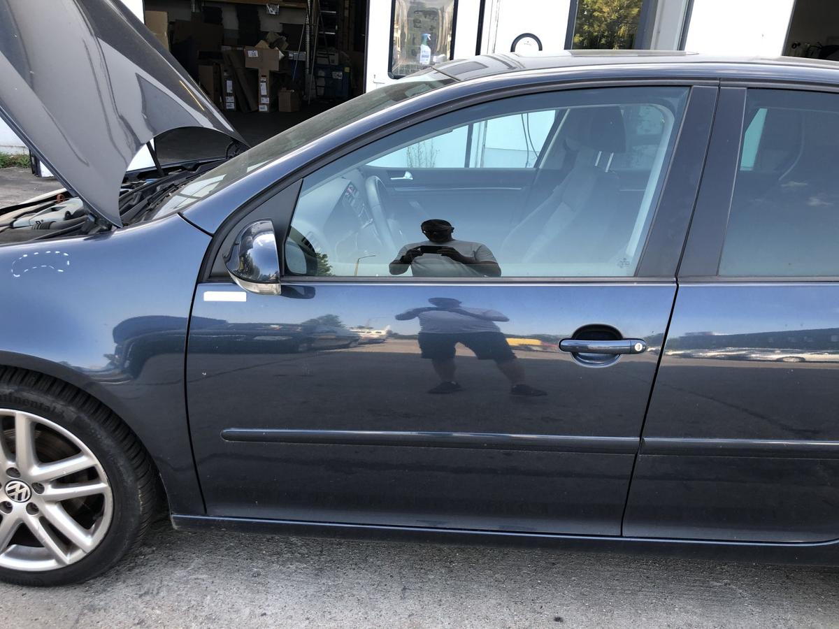 VW Golf 5 V 1K T&uuml;r vorn links Fahrert&uuml;r nur 5 t&uuml;rer LC5F Blue Graphit Metallic