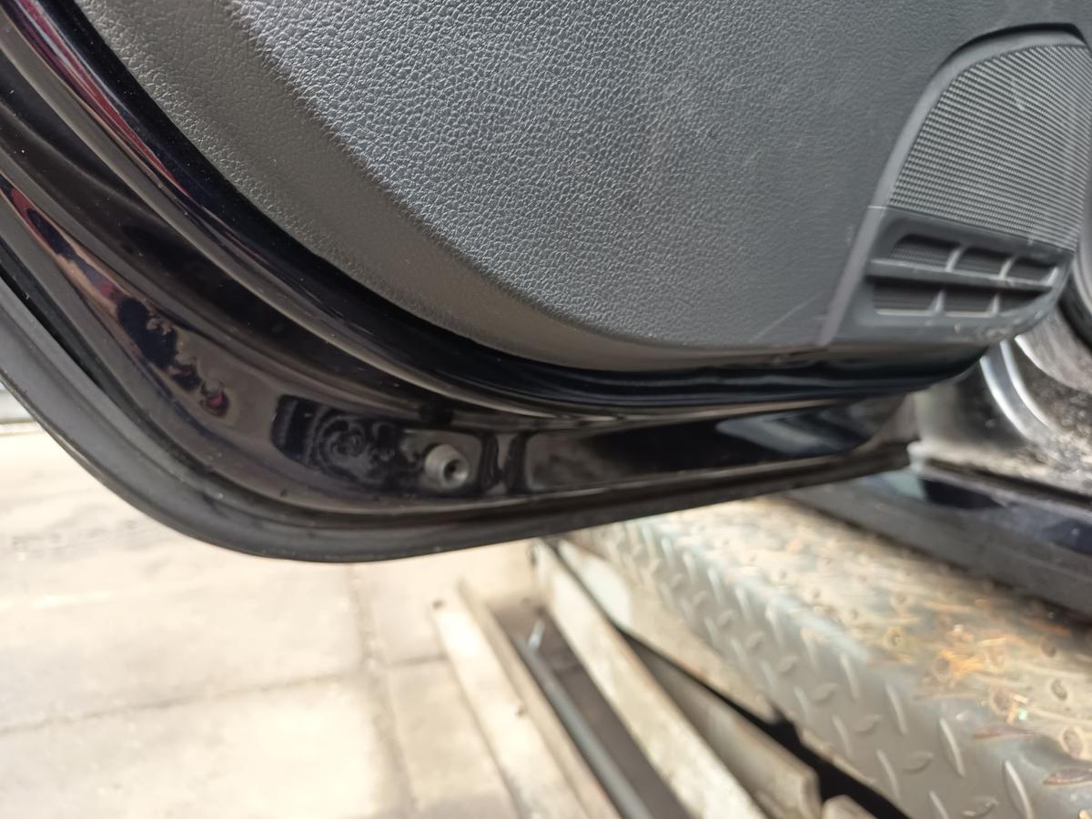 VW Polo V 6R original T&uuml;r hinten links Fond 5t&uuml;rer Rohbau C9X Deep Black Bj 2012