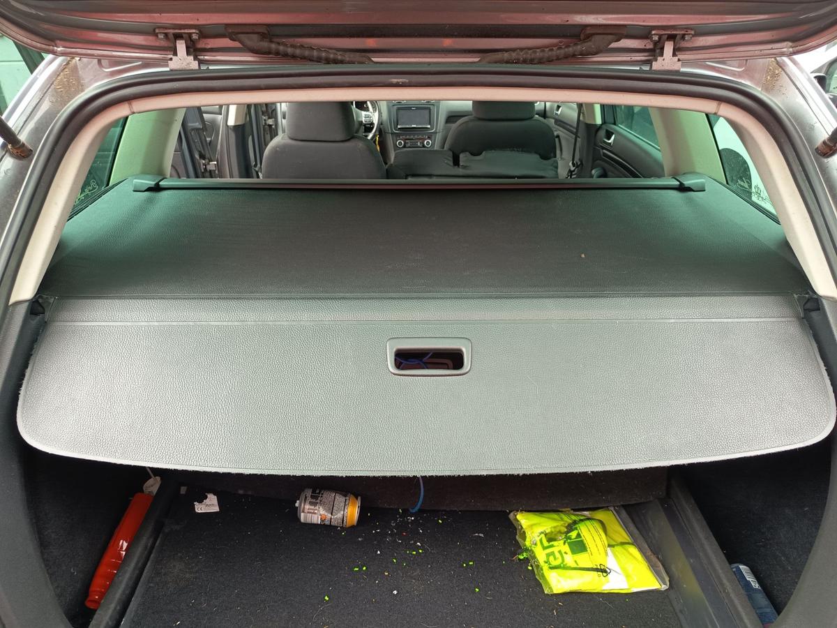 VW Golf VI Variant original Laderaumrollo Abdeckung Kofferraum schwarz Bj 2010