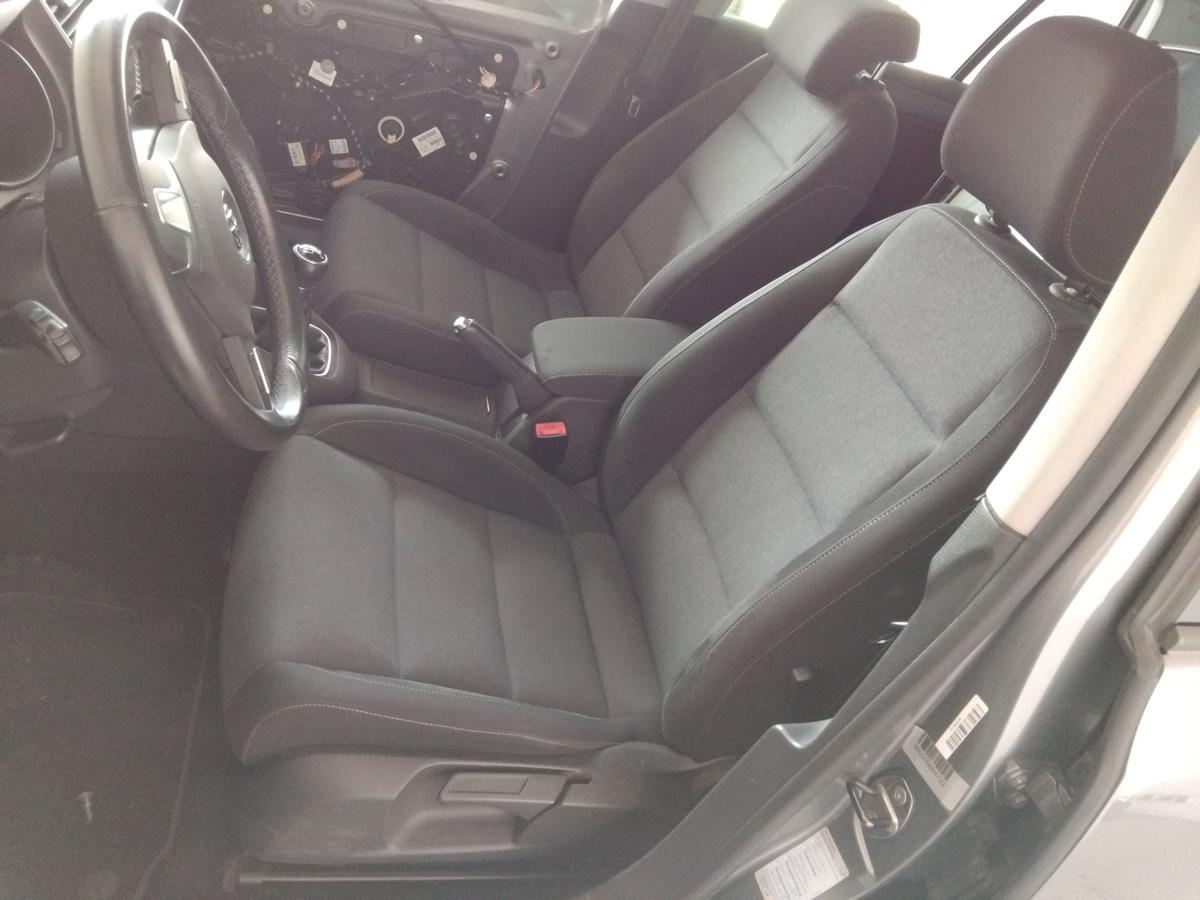 VW Golf 6 original Sitz vorn links Fahrersitz Stoff Dunkelgrau 5-Türer BJ2012