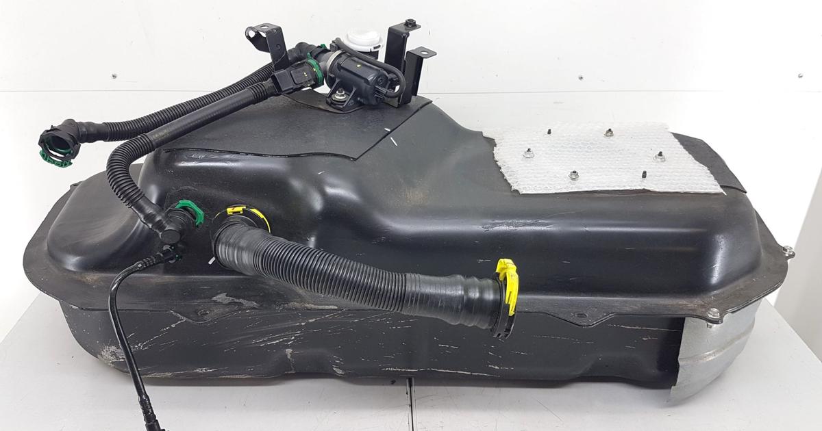 Mitsubshi Eclipse Cross Kraftstofftank Kraftstoffbeh&auml;lter Bj2023 2,4 72kw Hybrid