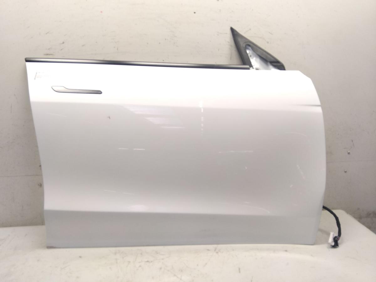 Tesla Model Y original T&uuml;r vorn rechts Beifahrert&uuml;r wei&szlig;metallic PPSW BJ2023