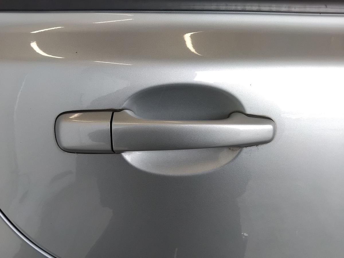 Volvo V50 II Kombi T&uuml;r hinten rechts 477 Electric Silber Metallic BJ2007