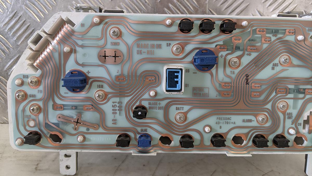 Rover Streetwise RF Tacho Kombiinstrument Benzin YAC004030XXX