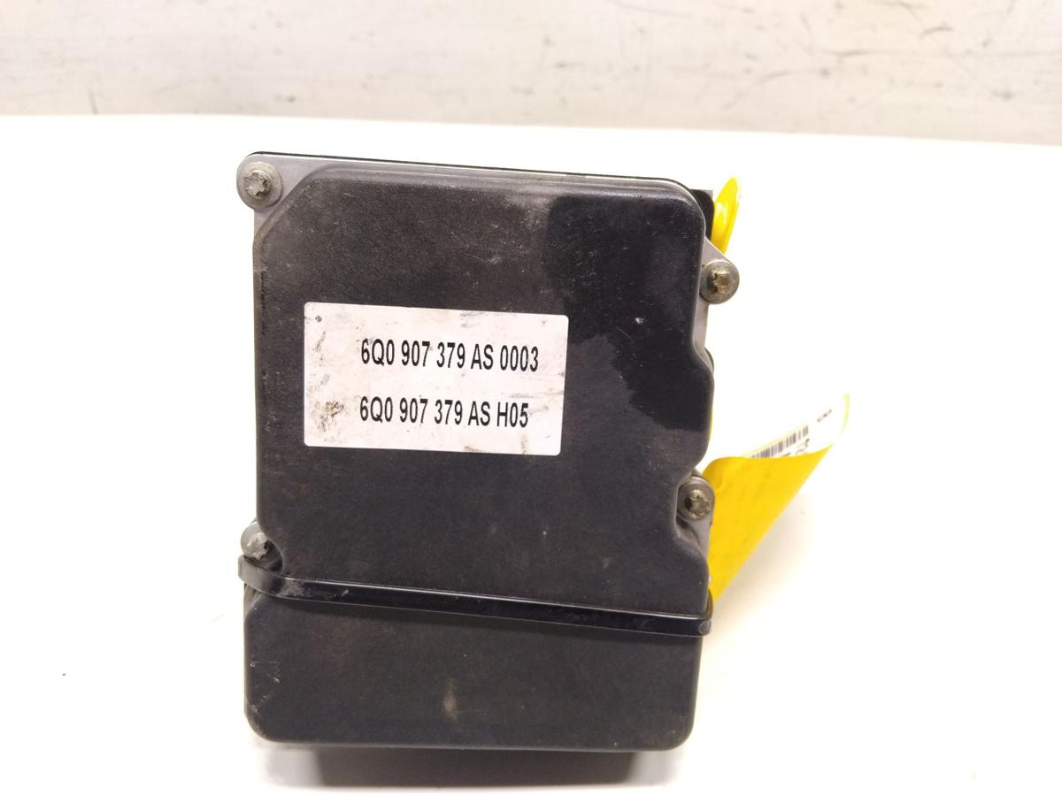 VW Polo 9N3 original ABS-Block 6Q0614517A 6Q0907379AS Bj.2006