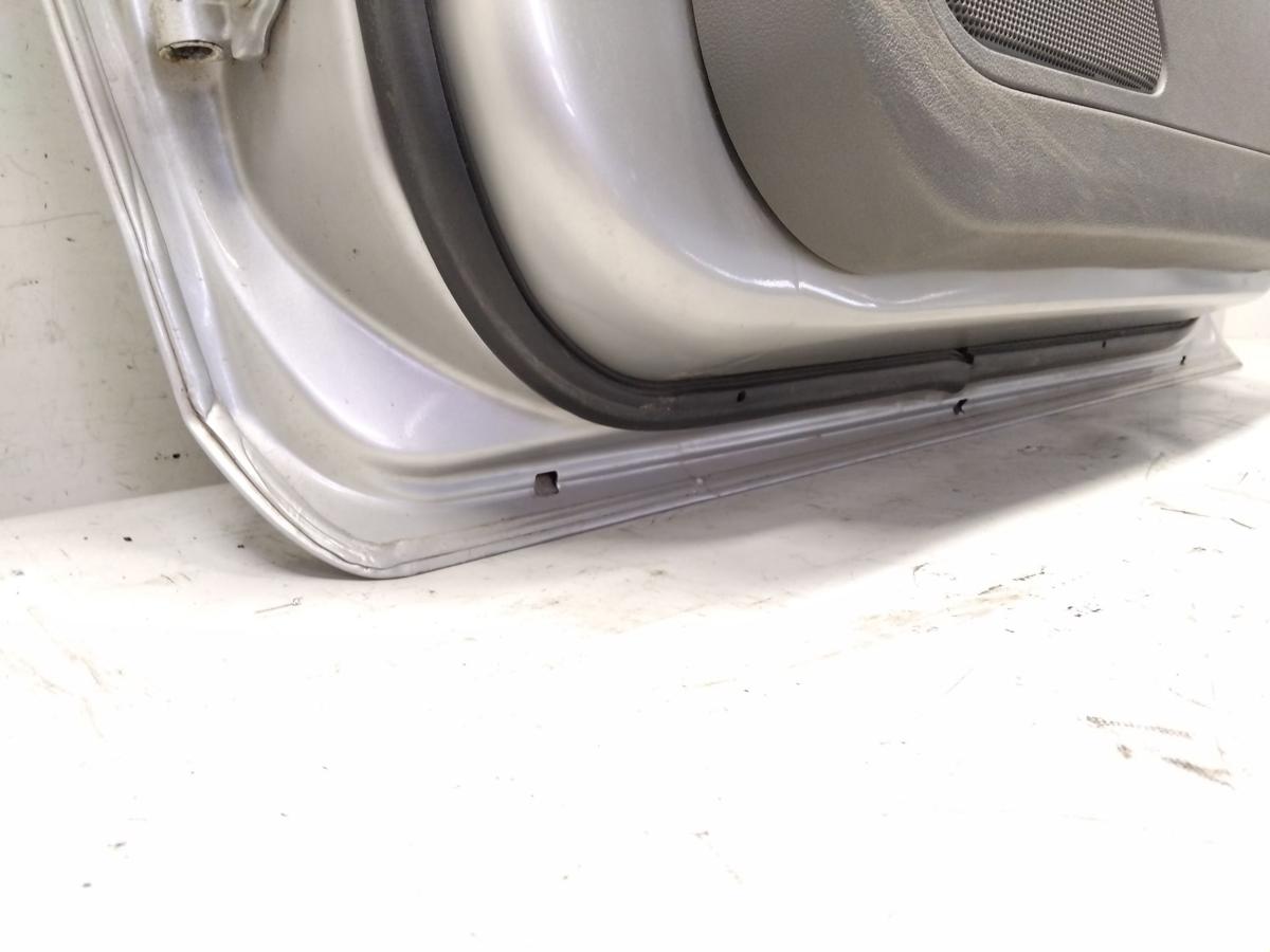 Ford Focus 2 Facelift T&uuml;r vorn rechts Beifahrert&uuml;r polarsilber 5-T&uuml;rer Bj.2009