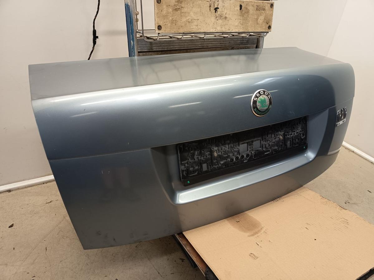 Skoda Fabia 6Y Stufenheck original Heckklappe LF7U Stone Grey Baujahr 2003