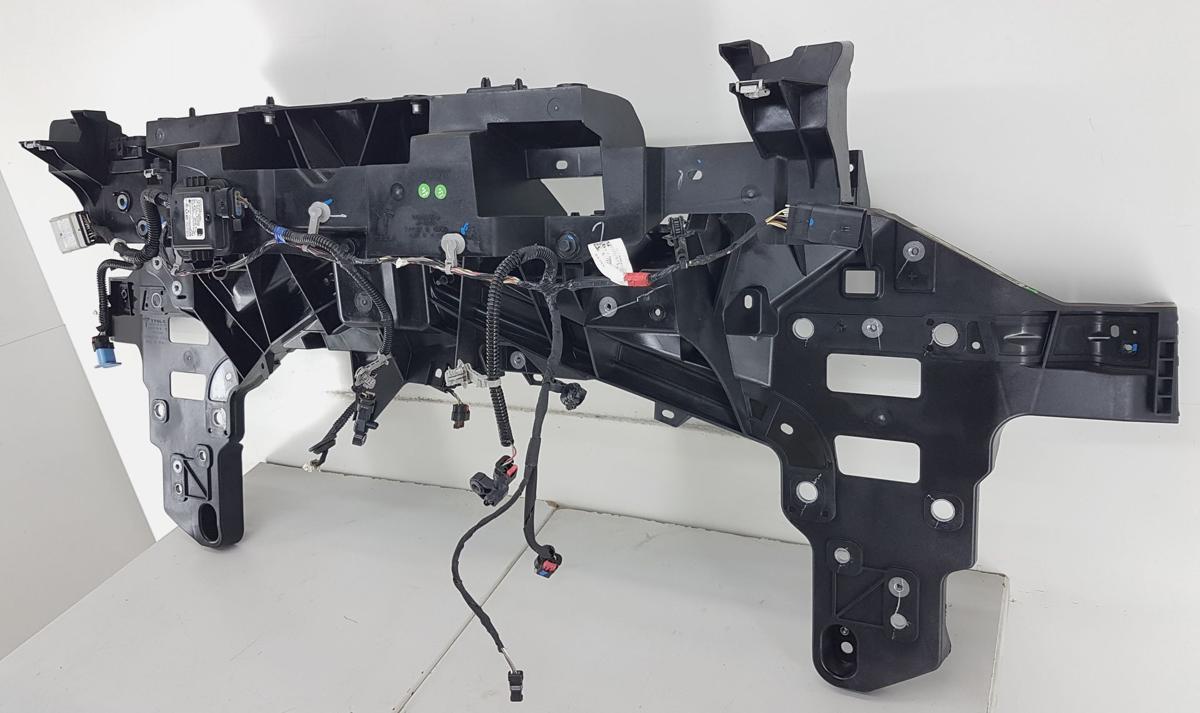 Tesla Model X Schlosstr&auml;ger Frontverkleidung Bj2022 1608181-00-B Model ab 2021