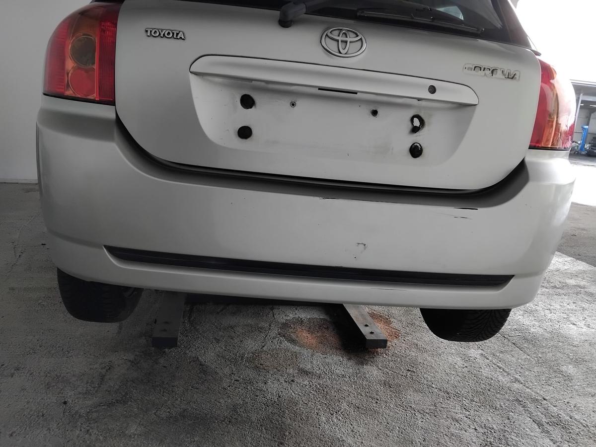 Toyota Corolla E12 Facelift orig.Stoßstange Stoßfänger hinten Fließheck BJ2004 1C0 polarsilbermetallic