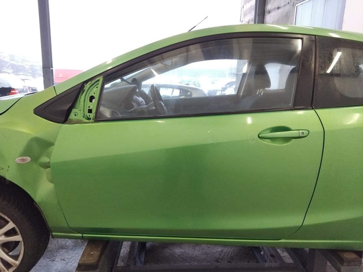 Mazda 2 DE T&uuml;r vorn links Fahrert&uuml;r 3-t&uuml;rig hellgr&uuml;nmetallic BJ2008