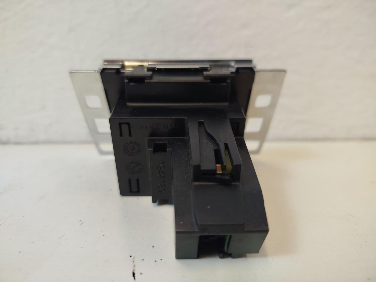 VW Passat 3C B7 Variant Analoguhr Uhr Armaturenbrett mitte OEM