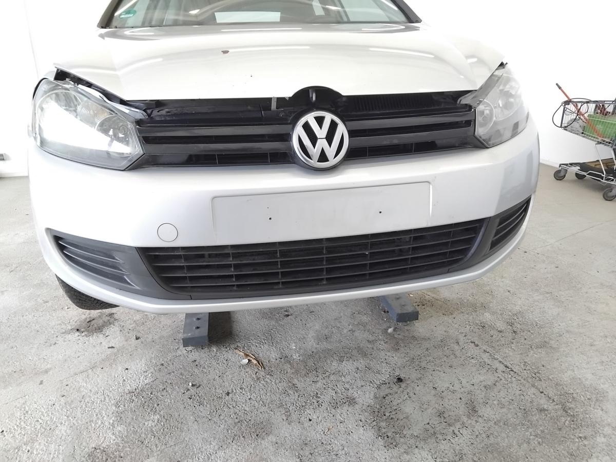VW Golf 6 original Stoßfänger Stoßstange vorn BJ2009 Mängel LA7W reflexsilber