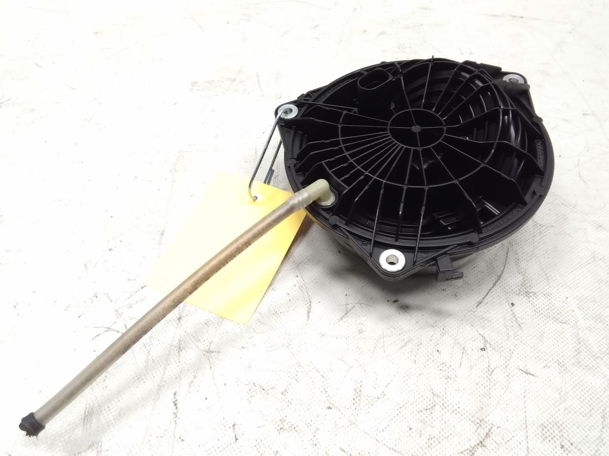 VW Golf 7 orig. Betätigung Öffner Emblem Heckklappe Fließheck 5G6827469F BJ2017