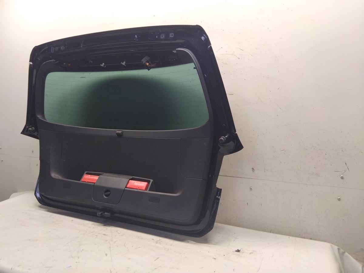 VW Golf Sportsvan Heckklappe schwarzmetallic LC9X mit Heckscheibe dunkel Bj.2017