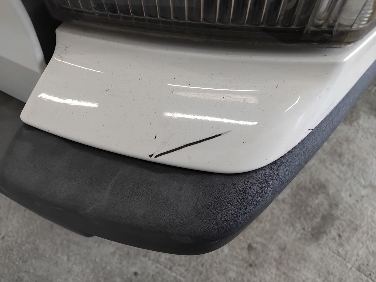 Volvo V70 II Kombi original Stossf&auml;nger Sto&szlig;stange hinten White Solid BJ2002