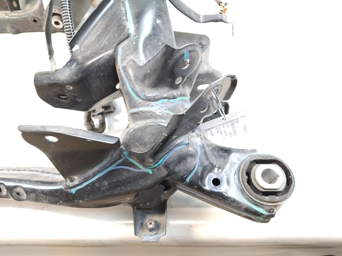 Tesla Model Y original Hinterachstr&auml;ger Aggregatetr&auml;ger RWD Heckantrieb BJ2023