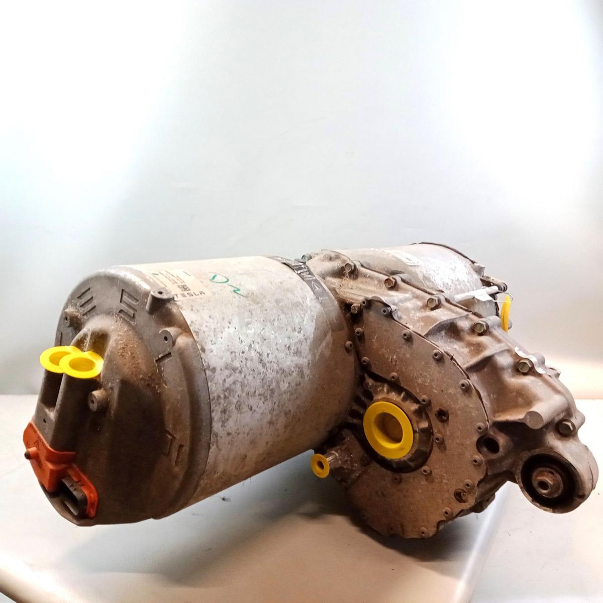 Tesla Model S Performance Antrieb mit 2 Elektromotoren 1002633-01-R hinten Bj.2019