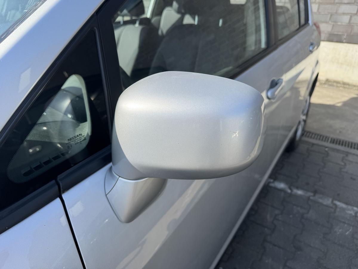 Nissan Tiida original Au&szlig;enspiegel links K23 Brilliant Silver Metallic Bj.2009