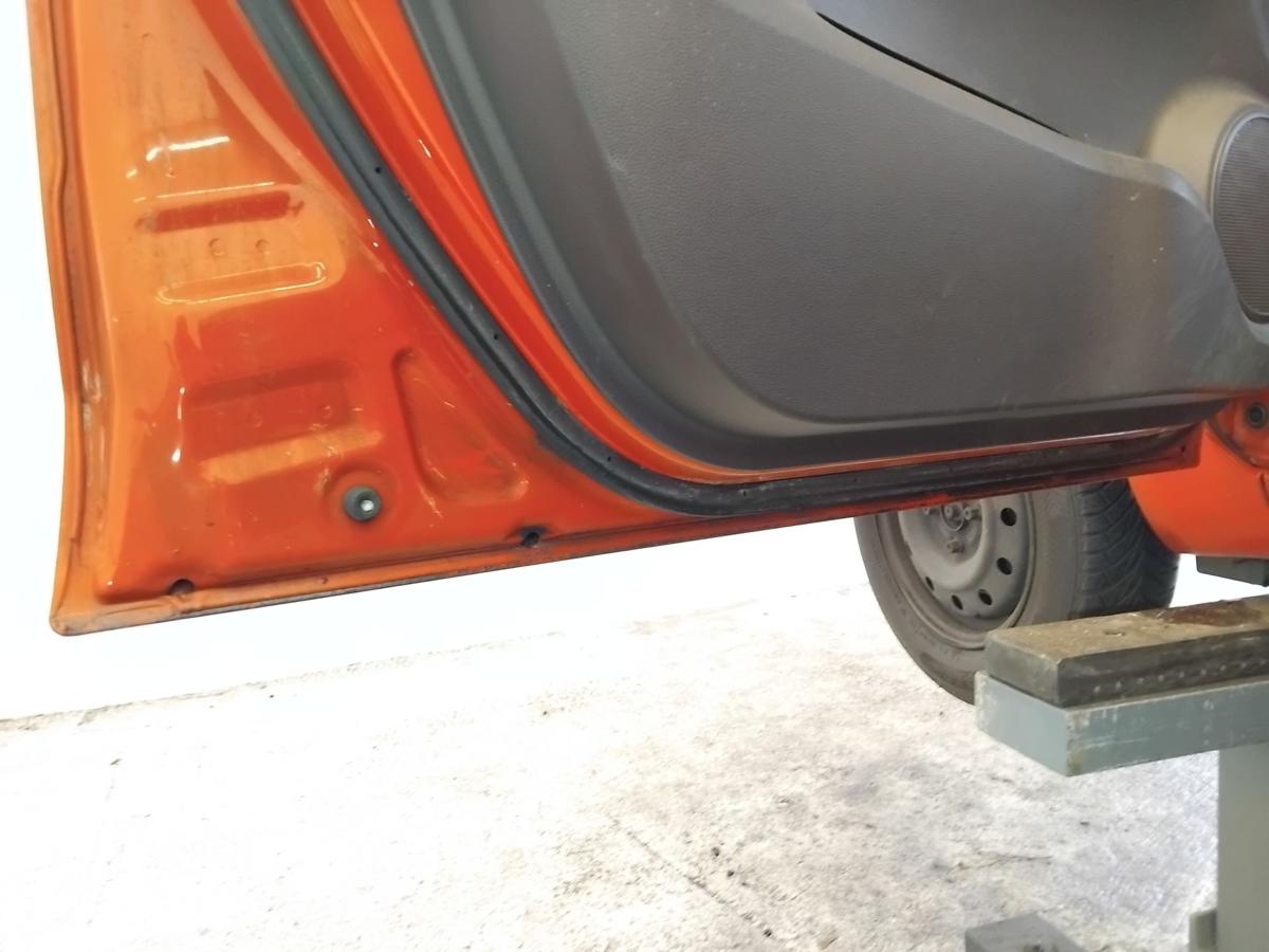 Opel Agila B T&uuml;r vorn links Fahrert&uuml;r 4VA blaze red glutrot BJ2009