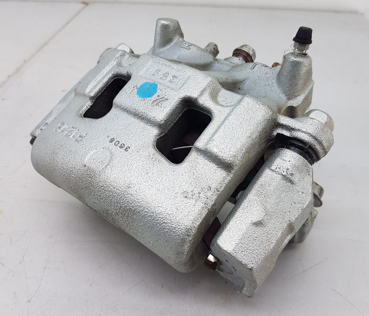 Mitsubishi Eclipse Cross Bremssattel vorn links Bj2023 2,4 72kw 4WD Allrad