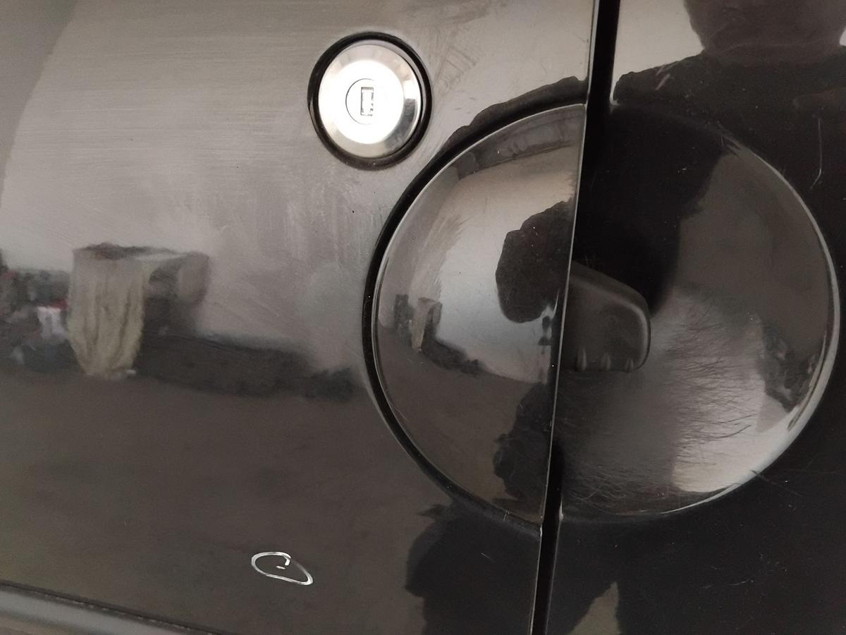 Renault Twingo 2 T&uuml;r vorn links Fahrert&uuml;r schwarz NV676 BJ2014