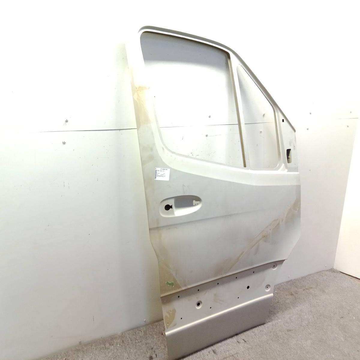 Mercedes Benz Sprinter 907 910 original T&uuml;r vorn rechts Beifahrert&uuml;r Bj.2020