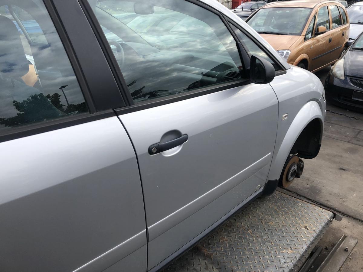 Audi A2 original Tür vorn rechts Beifahrer Y7W Lichtsilber Bj 2001