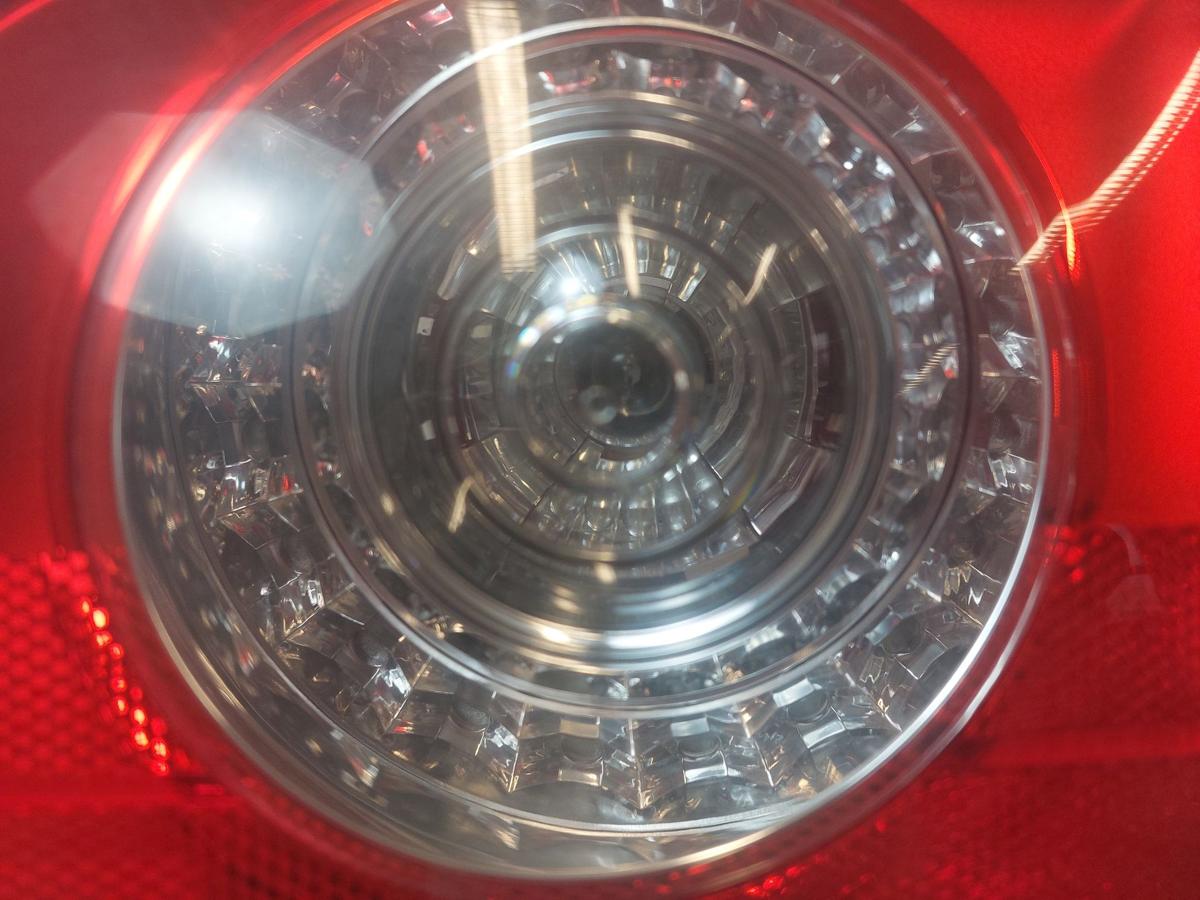 VW Passat 3C B6 Variant R&uuml;ckleuchte au&szlig;en rechts R&uuml;cklicht Heckleuchte LED