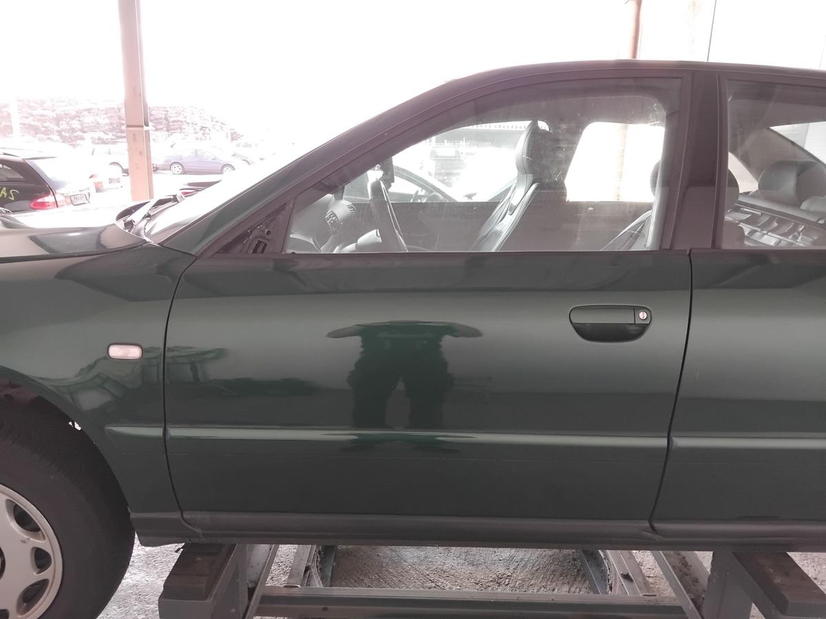 Audi A4 B5 Tür vorn links Fahrertür LZ6L Kaktusgrünmetallic Facelift BJ1999