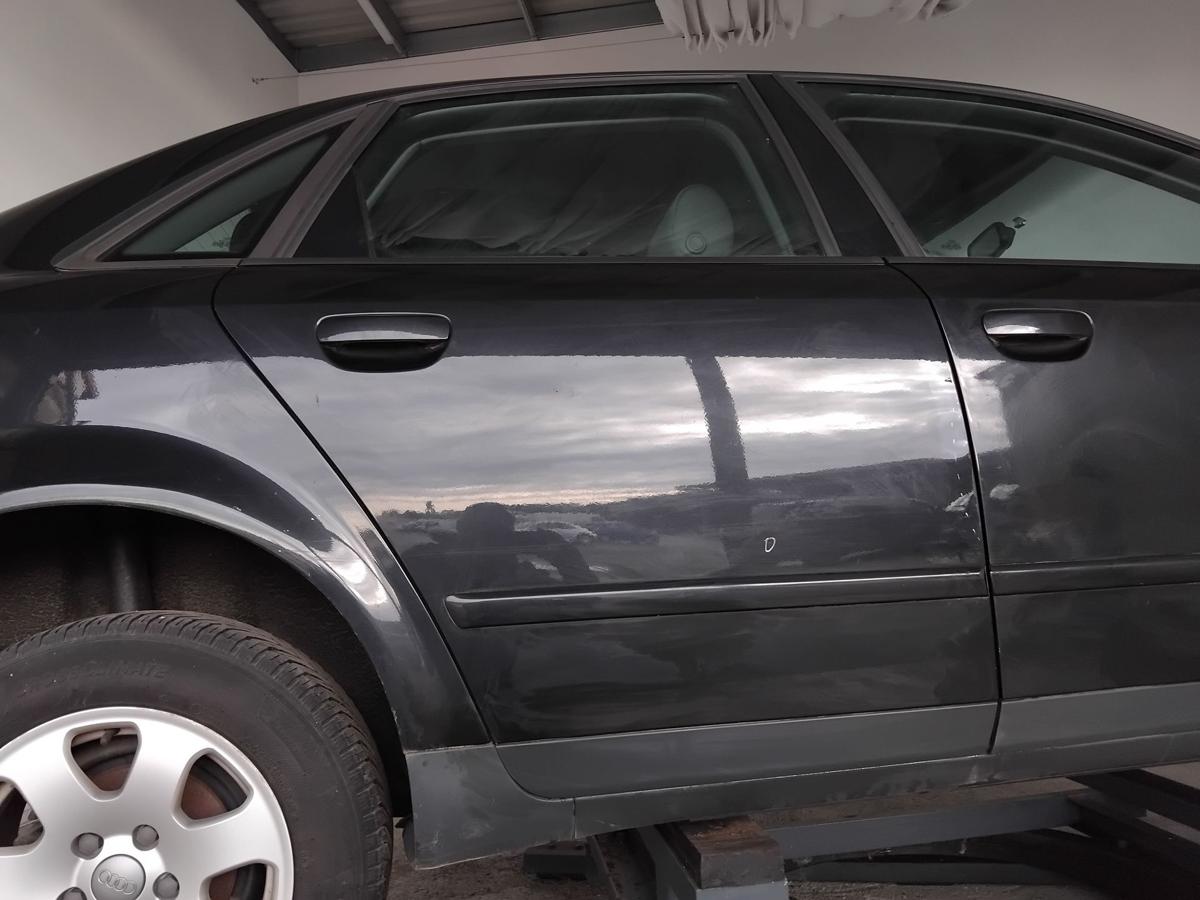 Audi A4 8E B6 Limousine Tür hinten rechts LZ9W ebonyschwarzmetallic BJ2002