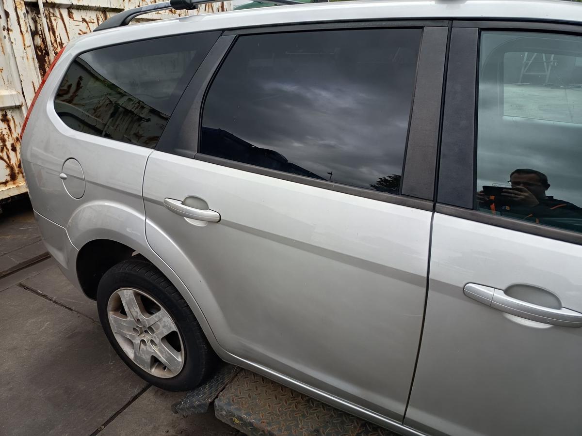 Ford Focus II DA3 Kombi original T&uuml;r hinten rechts Polar Silber Bj 2008