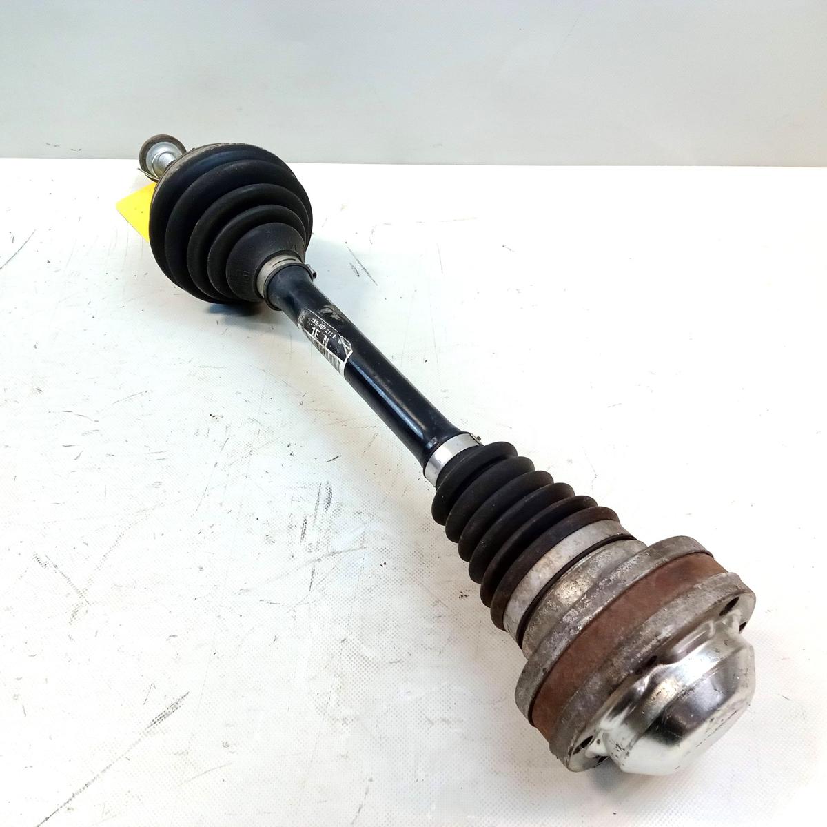 VW Passat 3C orig Antriebswelle Gelenkwelle links 1.8TSI 118kw 2K0407271E BJ2007