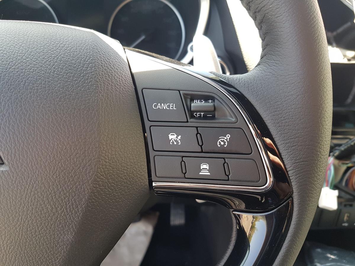 Mitsubishi Eclipse Cross Multifunktionslenkrad Bj2023 Lederlenkrad 4400A764XA