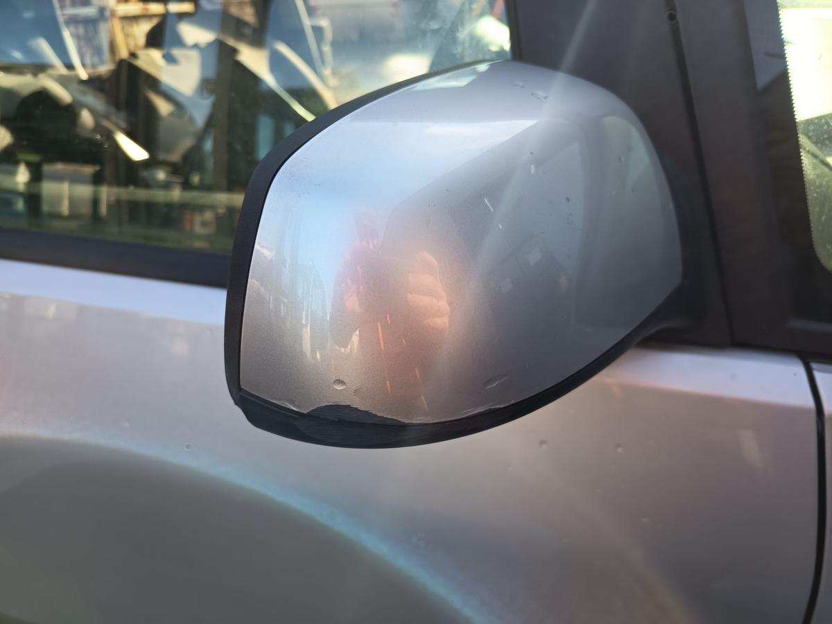 Ford Focus C-Max original Aussenspiegel rechts elektrisch Polarsilber Bj 2006