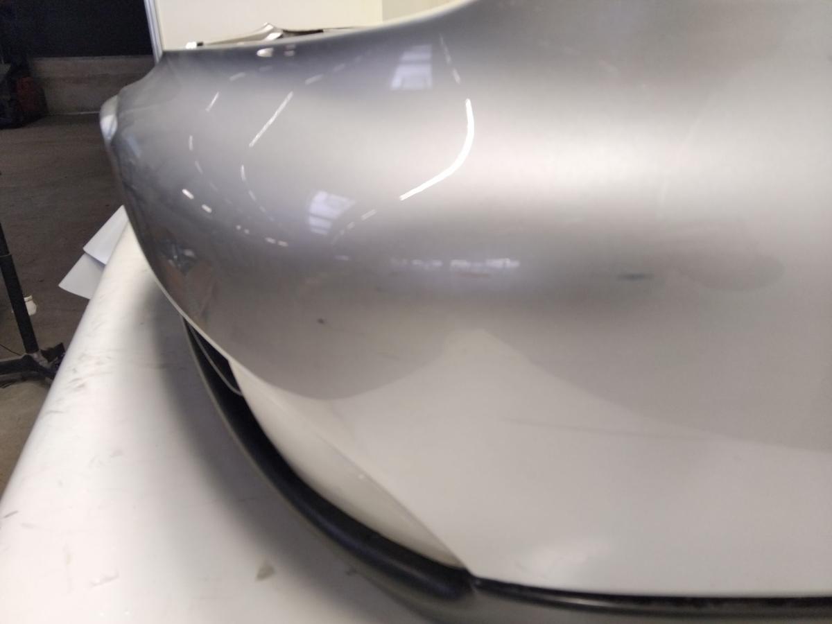 Nissan Primera P11 original Sto&szlig;f&auml;nger Sto&szlig;stange vorn KL0 silbermetallic BJ2000