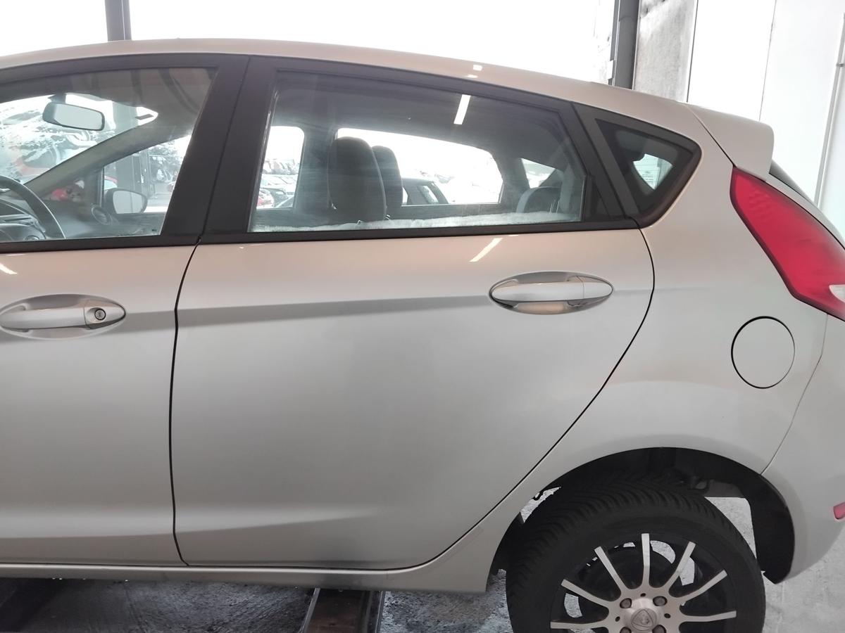 Ford Fiesta JA8 T&uuml;r hinten links Polarsilbermetallic BJ2009