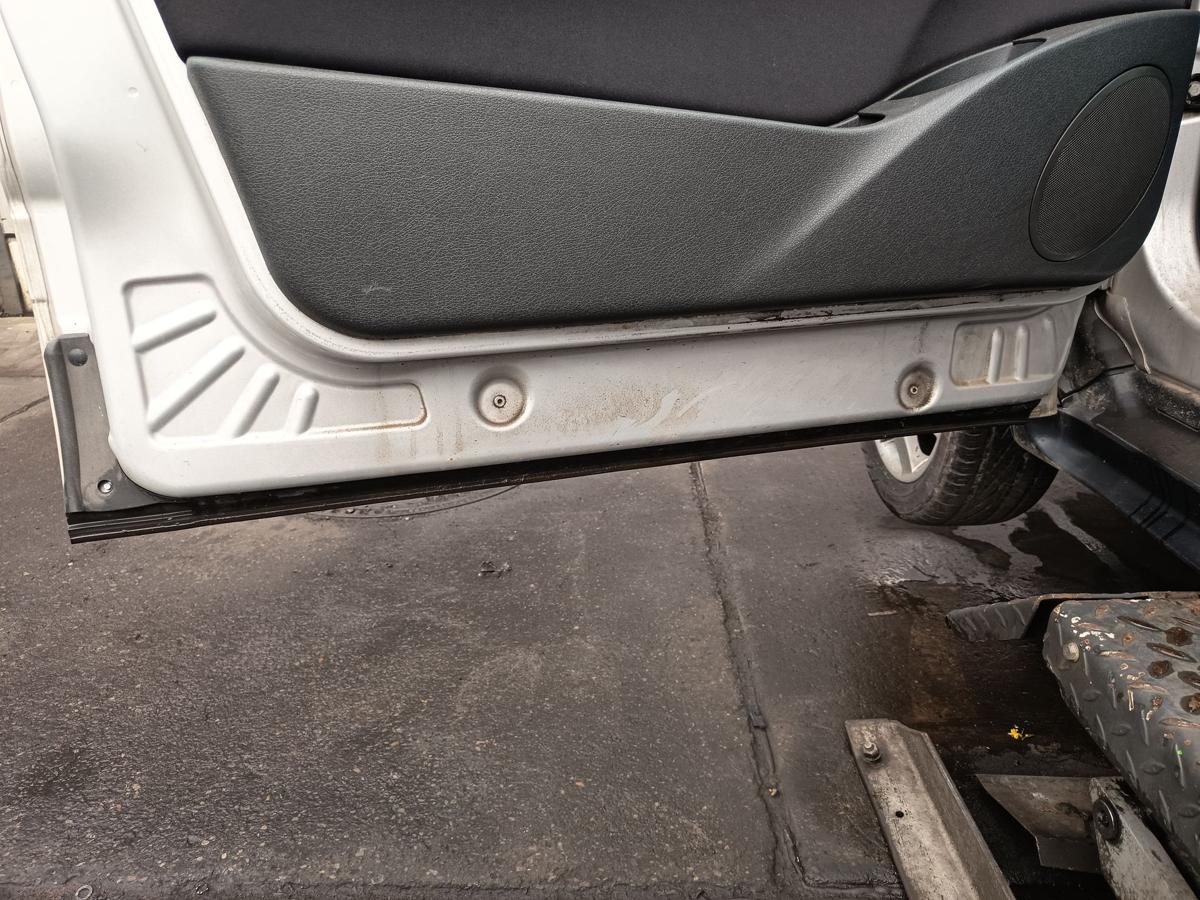 Mercedes Vaneo original T&uuml;r vorn links Fahrer 9744 Brillantsilber Bj 2002