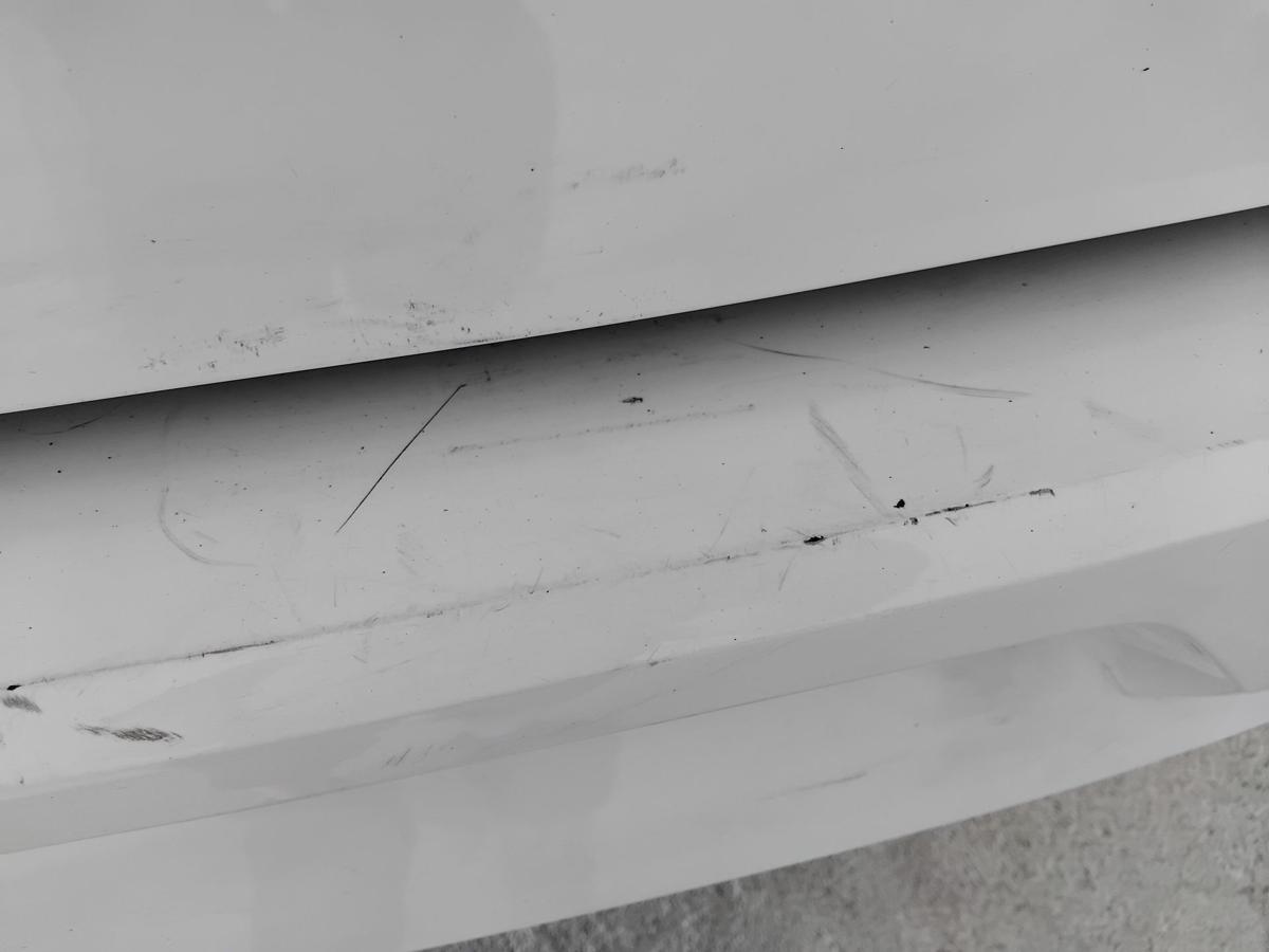 VW Golf 7 Facelift orig Sto&szlig;f&auml;nger Sto&szlig;stange hinten Flie&szlig;heck BJ2019 LC9A pure white