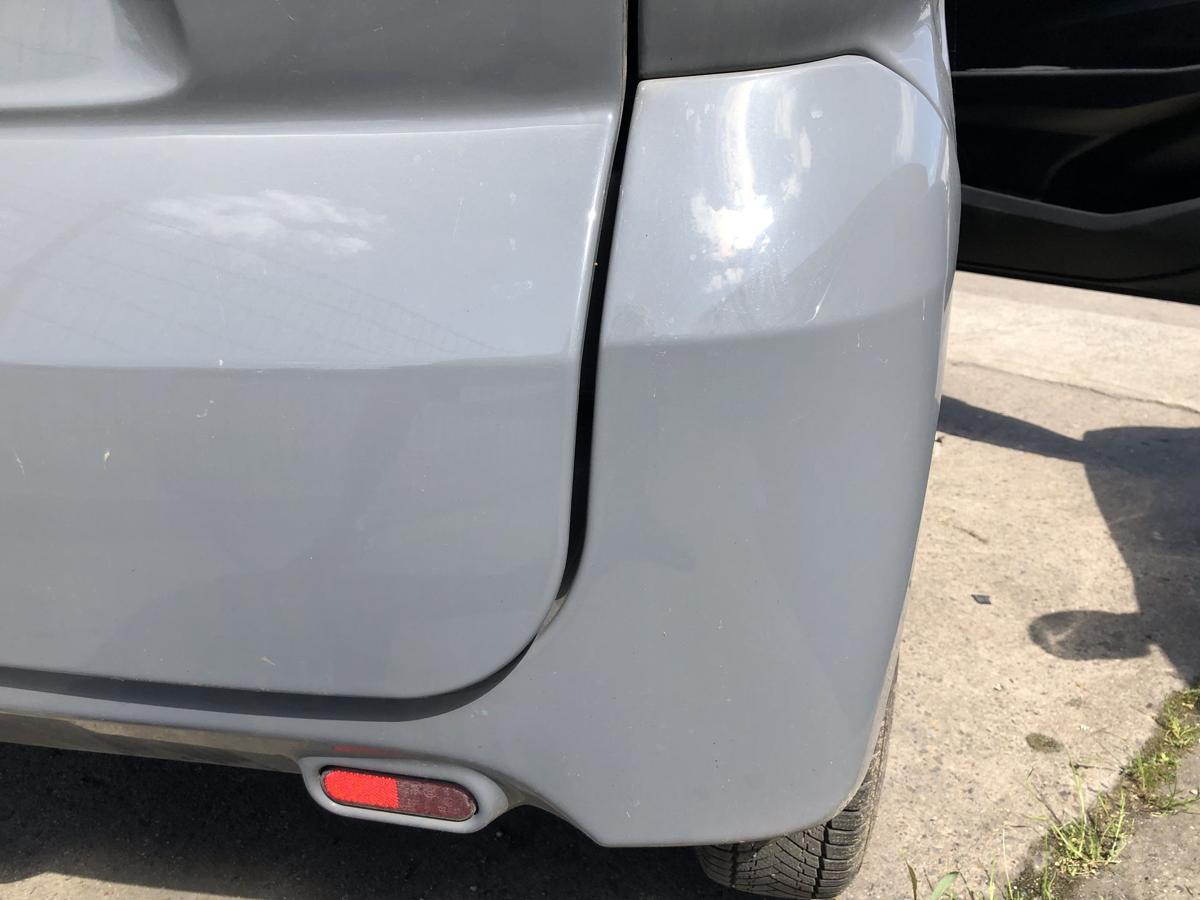 Aixam Minauto Access Modell 2021 Sto&szlig;f&auml;nger hinten Hecksch&uuml;rze Hecksto&szlig;stange