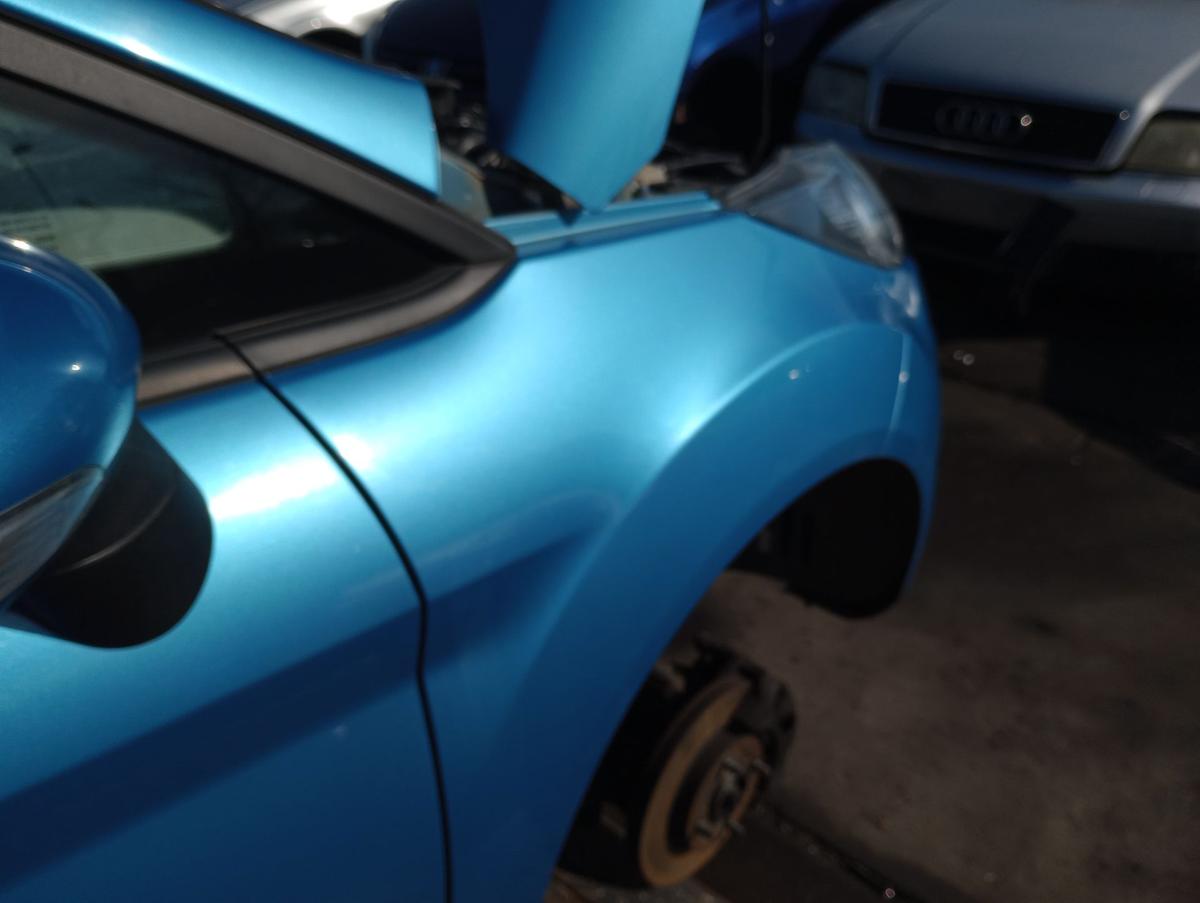 Ford Fiesta Mk 7 original Kotflügel rechts Seitenteil vorn Visionblau Bj 2008