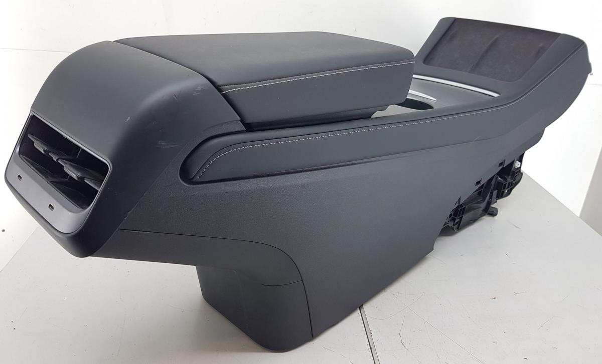Tesla Model Y Mittelkonsole Bj22 1755501-01-C Mittelarmlehne dunkelgrau schwarz