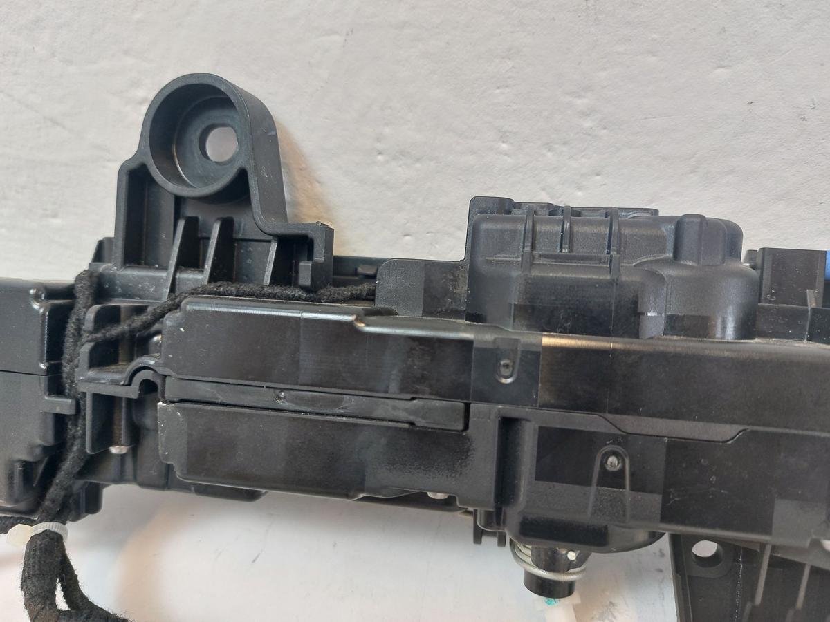 NIO ET7 Türgriff vorn rechts Außengriff Beifahrertür ausfahrbar beleuchtet